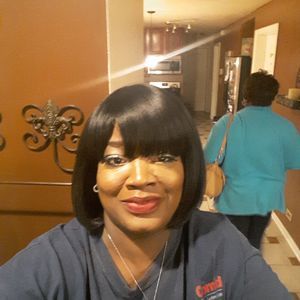 Meet your Posher, Carisa